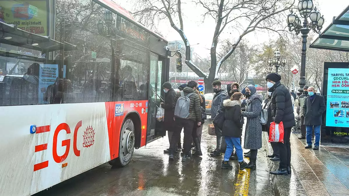 Ego otobüslerinin takibine imkân veren ve otobüs hatları ile ilgili tüm bilgilerin kullanıcılarla paylaşıldığı ego cep’te güncellendi.