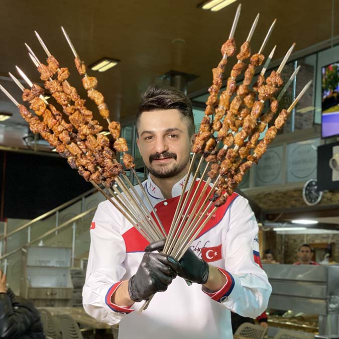 Adana kebap dünyanın en iyi geleneksel lezzetleri arasında