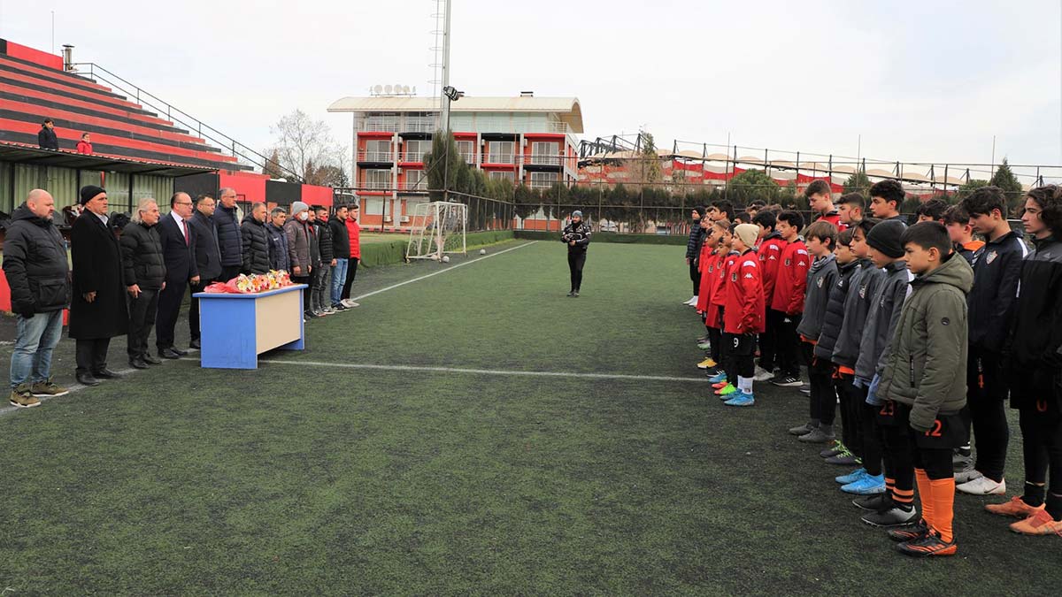 Ahmet Çalık anısına altyapı futbol turnuvası