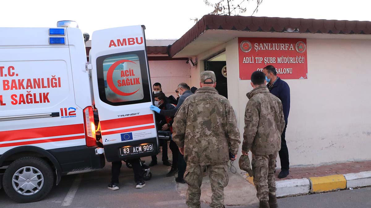Akçakale Suriye sınırında patlama: 3 şehit
