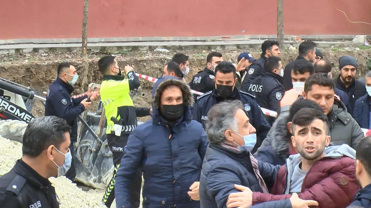 Avcılar'da göçük altında kalan 2 işçiden 1'i öldü