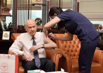 Bahçeli Turkovac aşısı oldu
