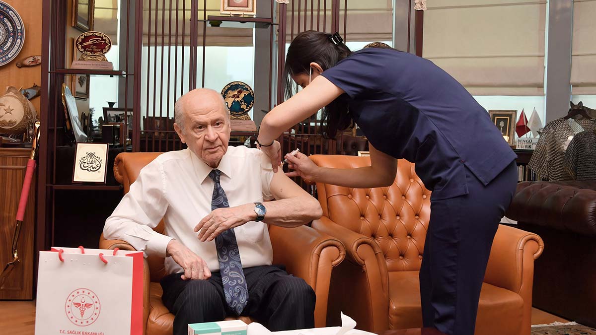 Bahçeli Turkovac aşısı oldu