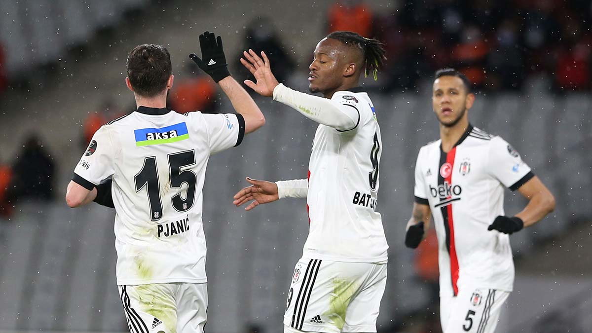 Beşiktaş Önder Karaveli ile kazanmayı sürdürüyor