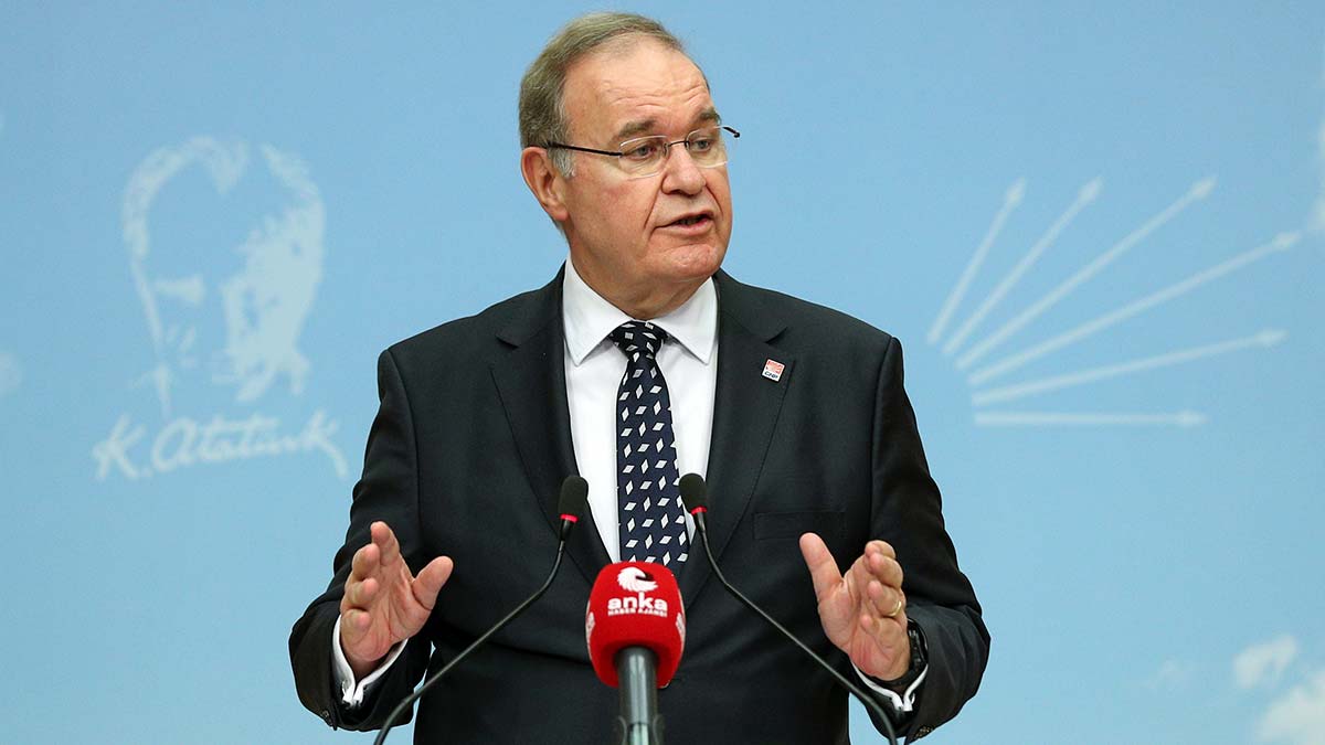 Faik Öztrak, "Millet İttifakı olarak herkesin düşüncelerini özgür ifade etmesi için mücadele ediyoruz. Hepimizin farklı değerlendirmeleri olabilir. Biz CHP olarak herkesin oyuna talibiz" dedi.