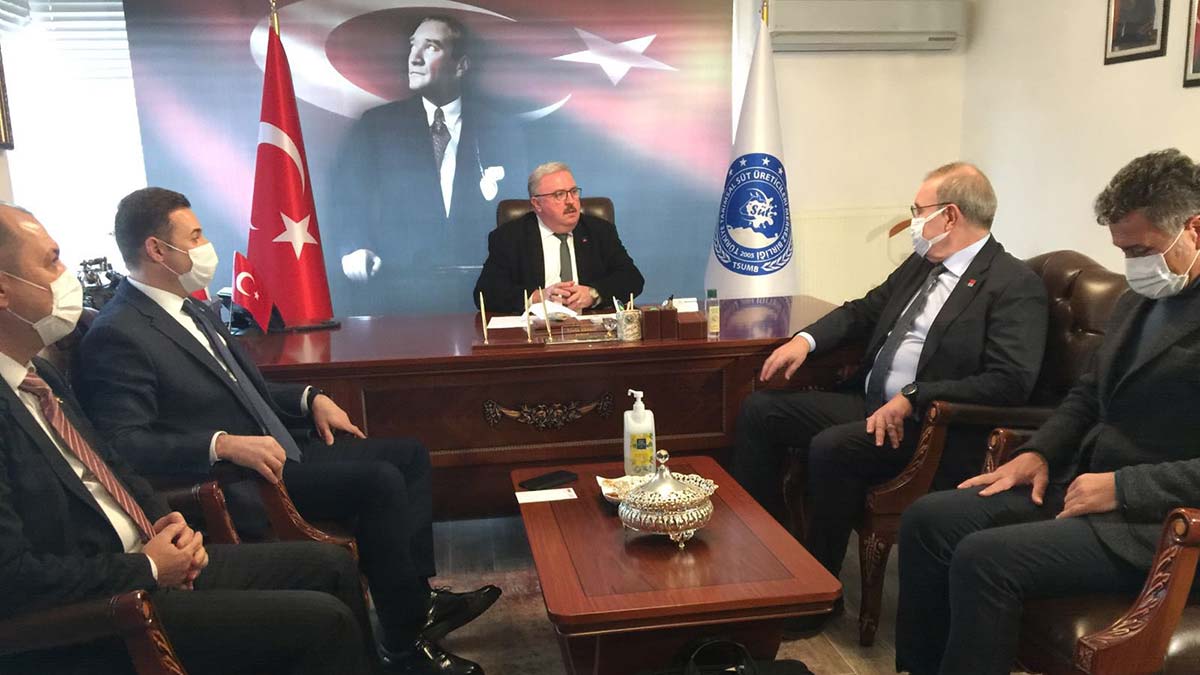 Türkiye'nin süt üretimi ciddi bir sorunla karşı karşıya