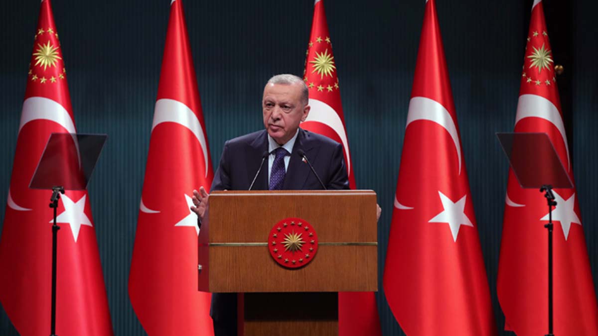 Cumhurbaşkanı Recep Tayyip Erdoğan, Kabine Toplantısının ardından düzenlediği basın toplantısında, önemli açıklamalarda bulundu.