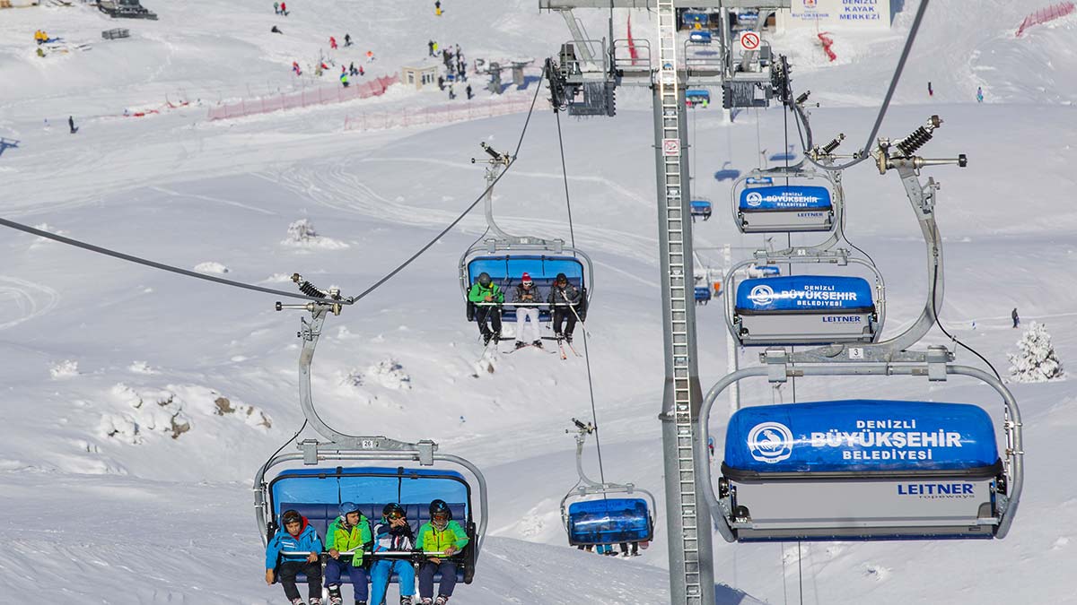 Denizli Kayak Merkezi'nde sezon başladı