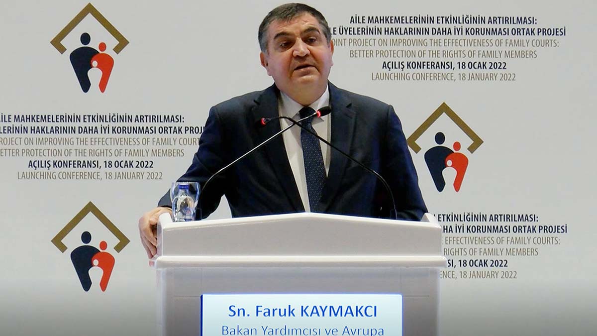 AB Türkiye'ye karşı ayrımcılık yapmasın