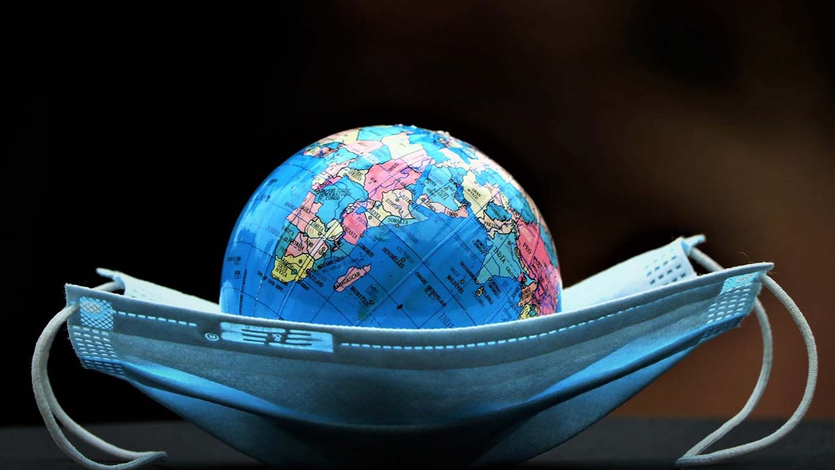 Omicron'da zatürre riski İnfluenza'ya göre daha yüksek