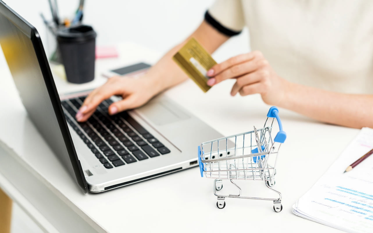 e-ticaret sektörünün 2022 hedefi 300 milyar lira