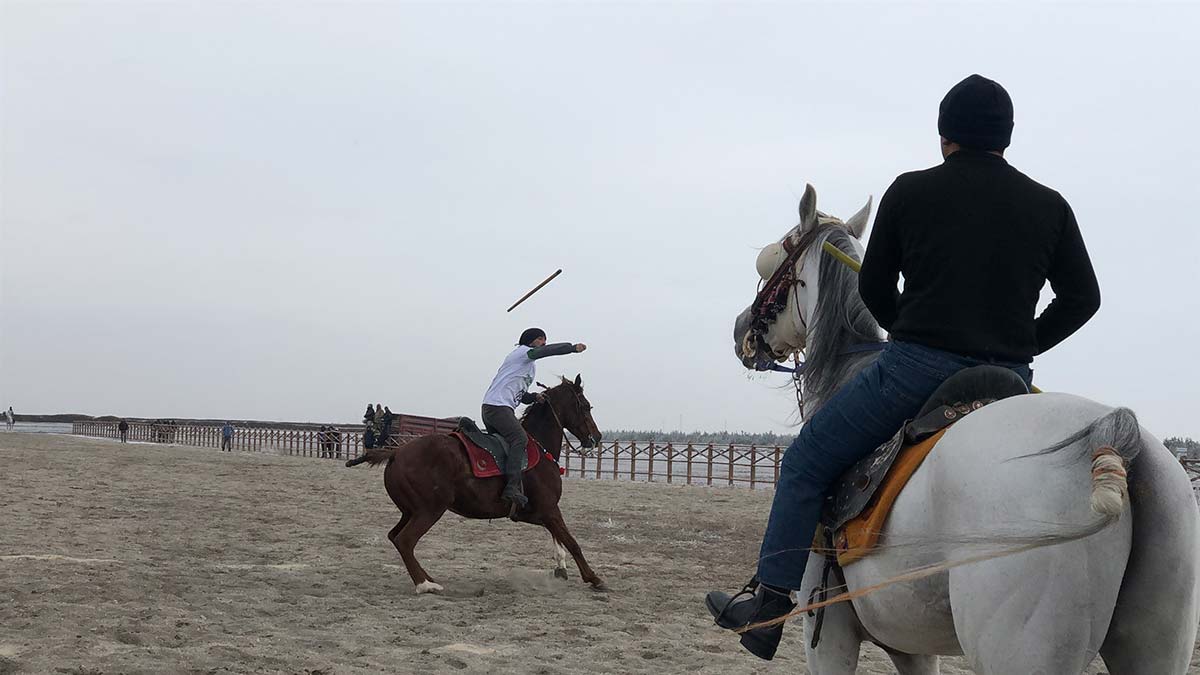 Eksi 10 derecede cirit müsabakası