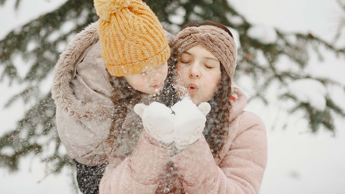Saflığın simgesi; Kar taneleri
