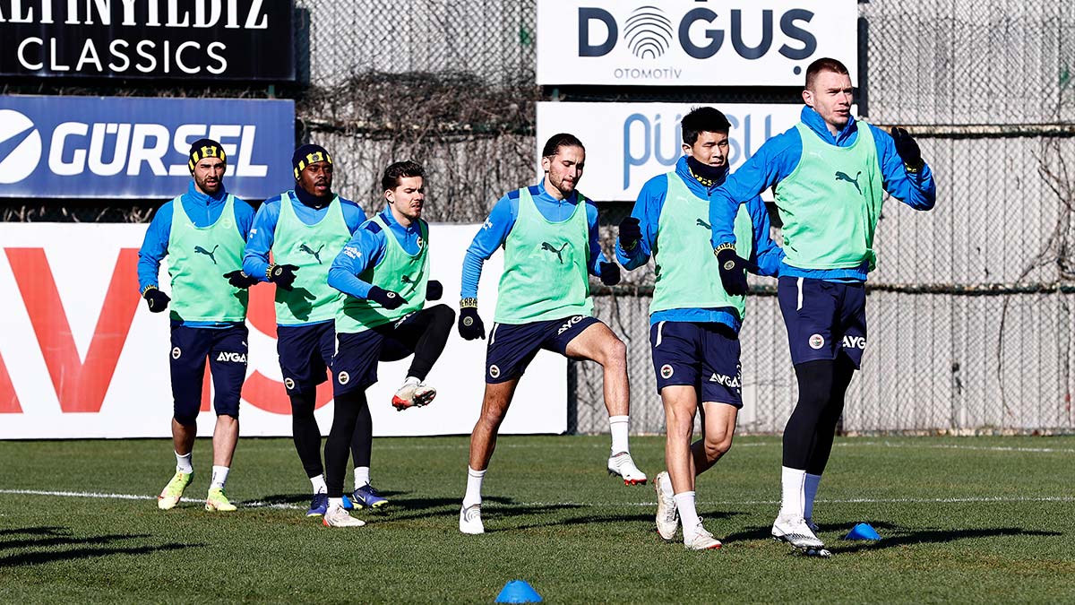 Altay'ı ağırlayacak Fenerbahçe'de maç hazırlığı