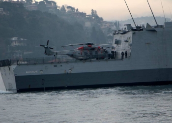 Fransız savaş gemisi Karadeniz'den ayrıldı