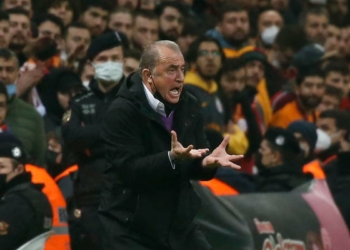 Fatih Terim Galatasaray'dan ayrıldı