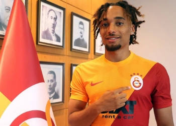 Galatasaray'da sağ bek belirsizliği