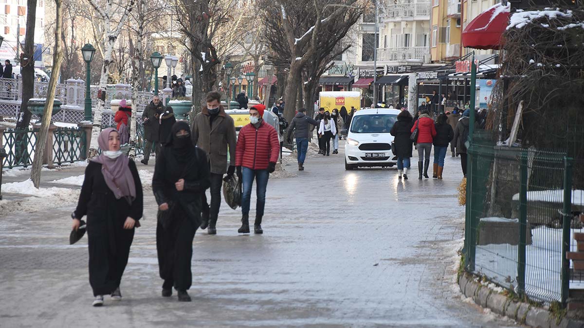 Koronavirüs risk haritasında Eskişehir’de vakalar düştü