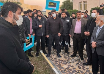Bütünleme sınavlarının kaldırılmasını protesto ettiler