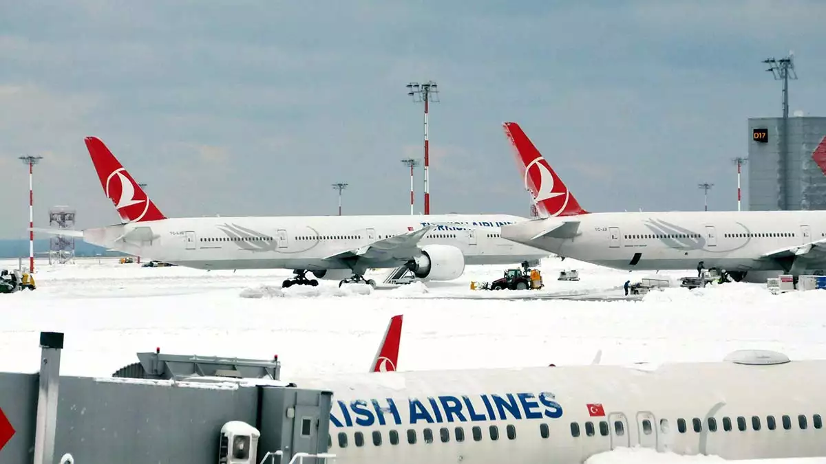 Sabiha gökçen havalimanı'ndan karla mücadele açıklaması