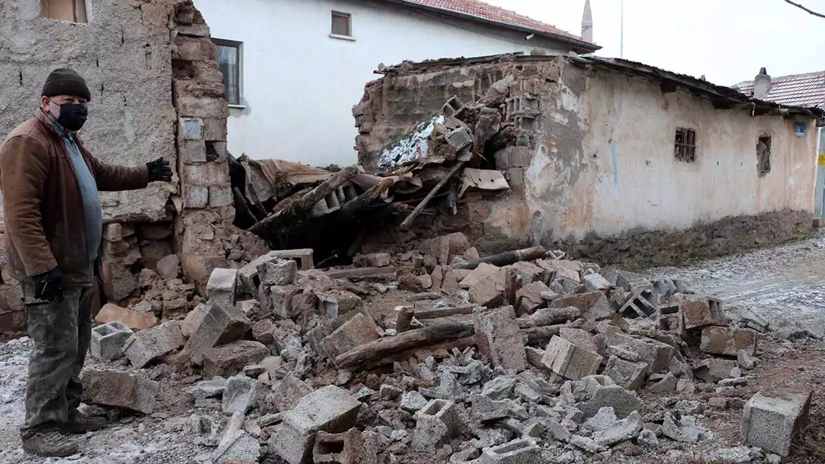 Kayseri'de deprem; ölü ve yaralı yok
