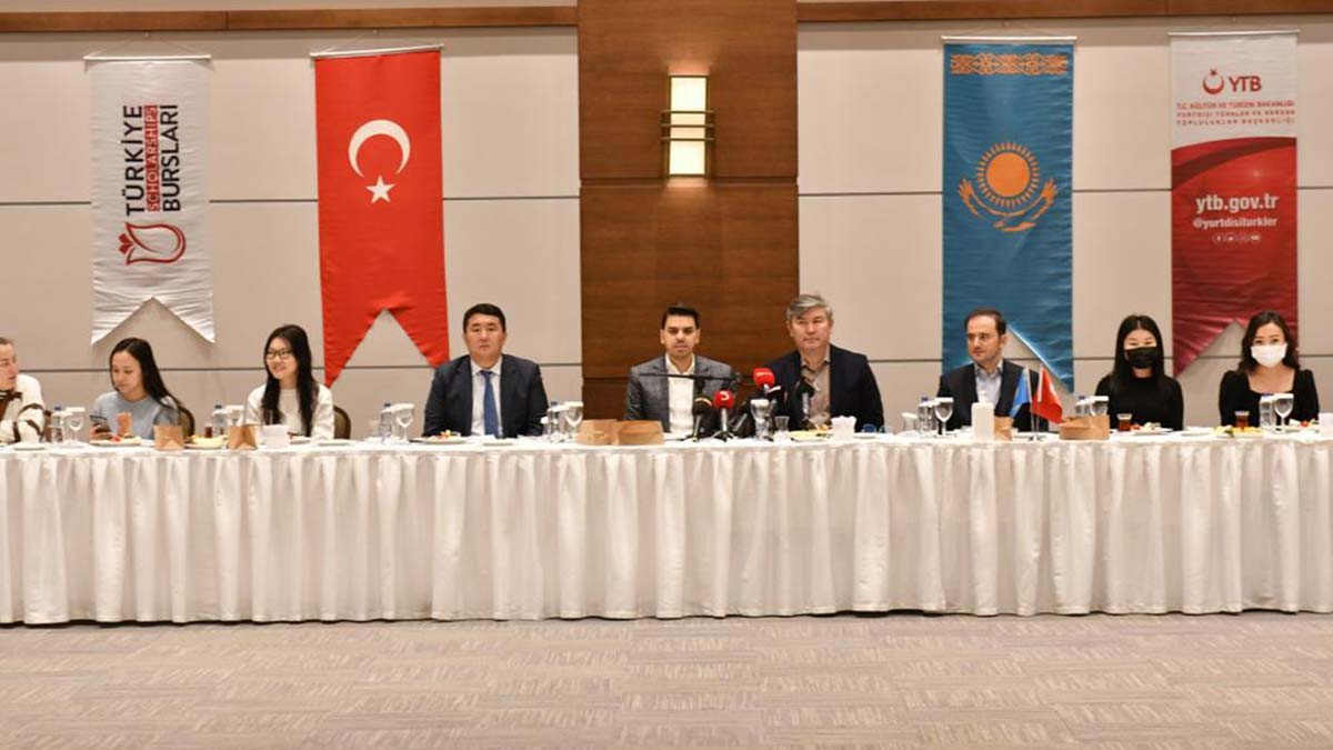 Kazakistan'da birçok oligarşi tabaka oluştu