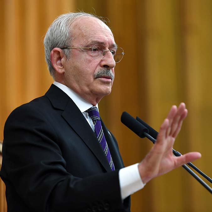 Varsa terörist; yakasından yakala götür