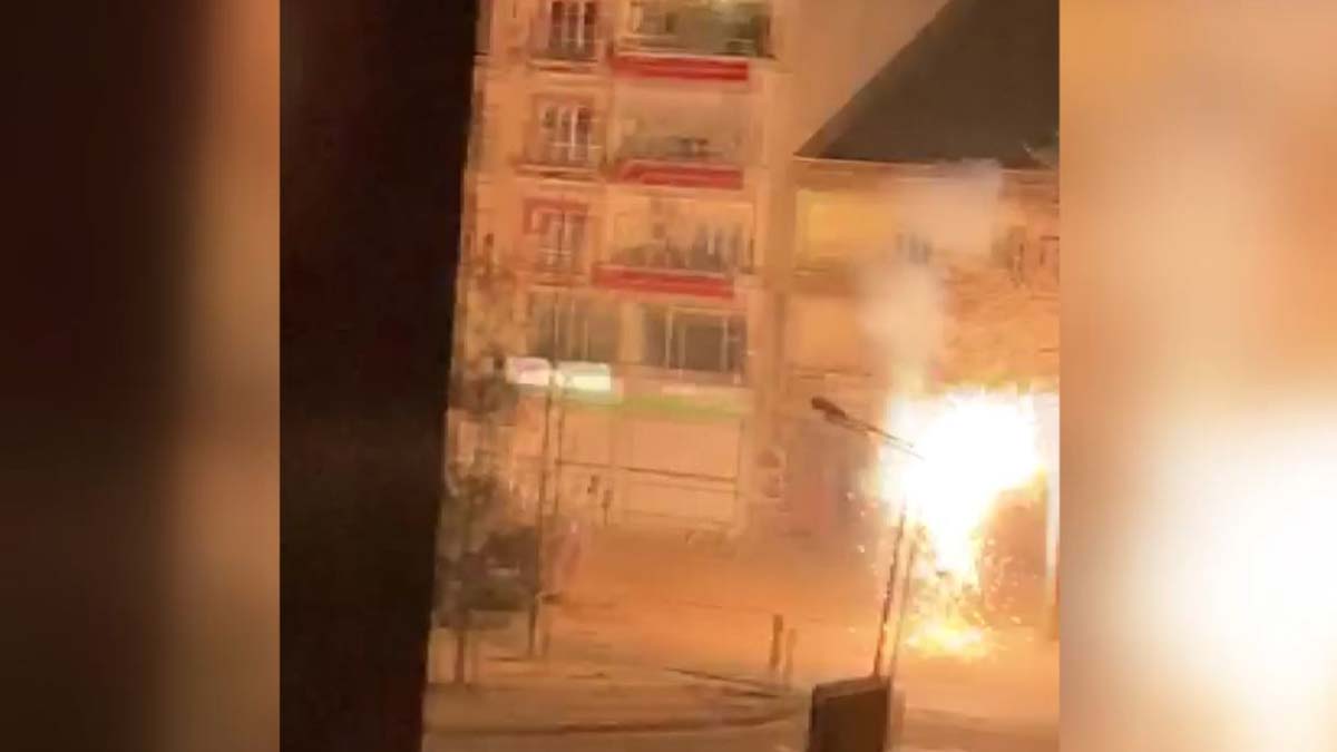 Mardin'de elektrik hatlarında patlamalar