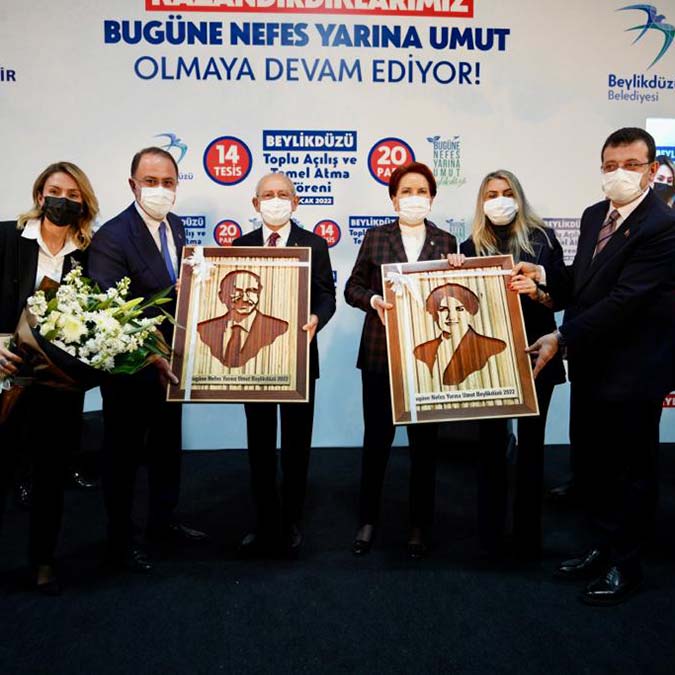 Milletin parasıyla devlet kurumlarına binalar yapıyorlar