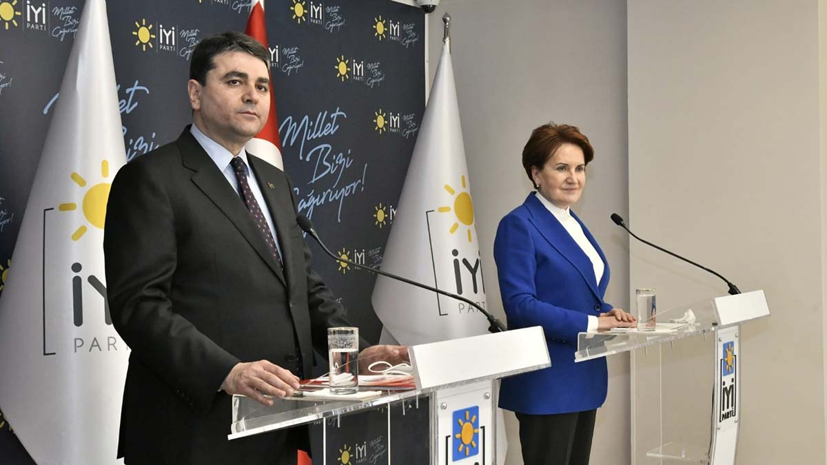 Kimse 'sokağa çıkmak' diye bir cümle kurmamış