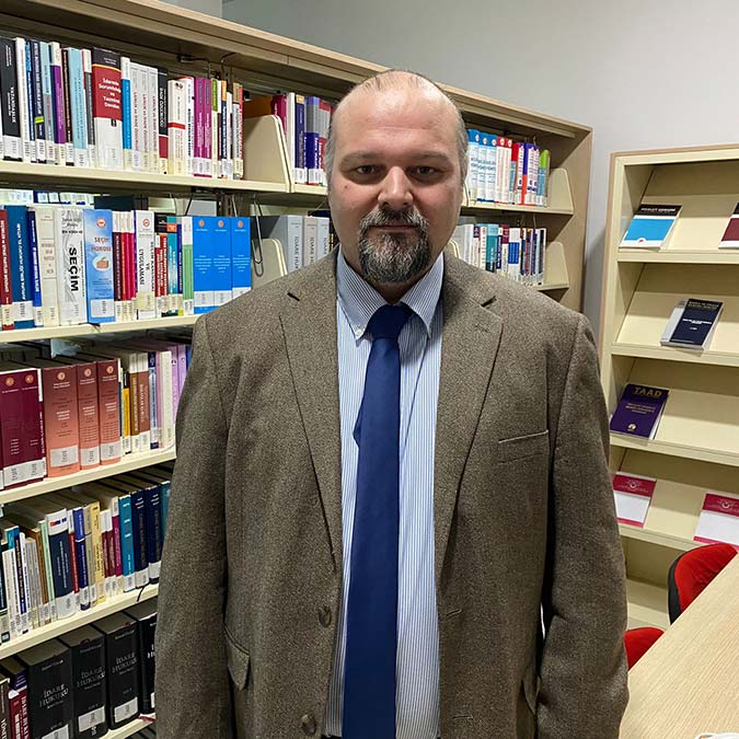 Meslekte 10 yılını tamamlayan öğretmenlere kariyer fırsatı