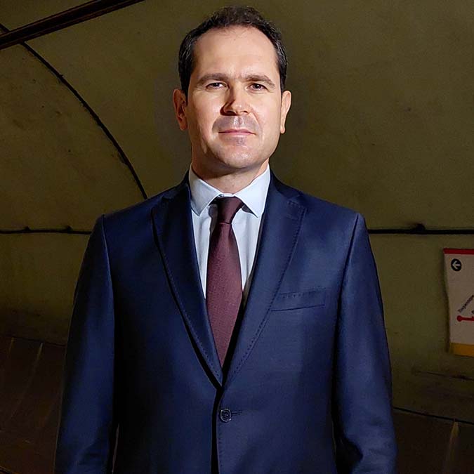 Metrolarda kesintisiz iletişim dönemi