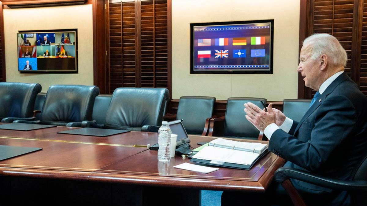 Rusya'nın saldırganlığını caydırmak için çabalıyoruz