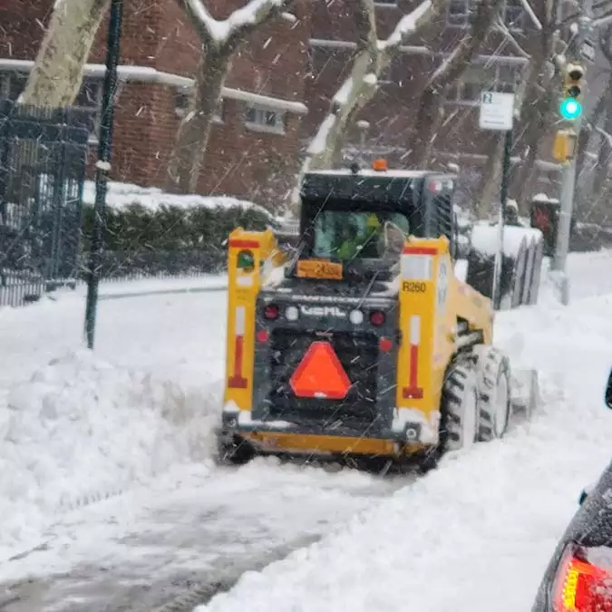 New york’ta şiddetli kar yağışı