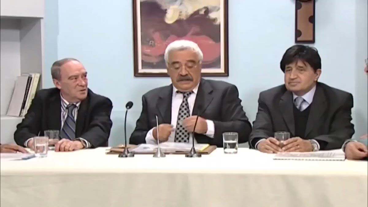 Olacak O Kadar: Ağlanacak hale gülme düsturu 