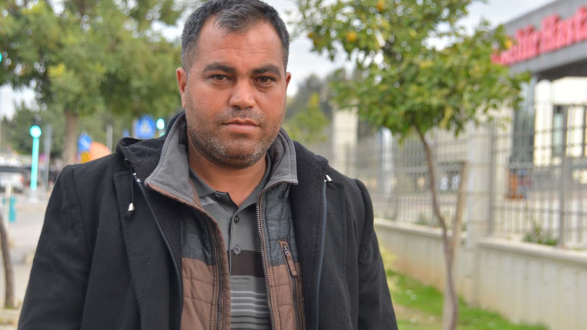 Adana'nın merkez Yüreğir ilçesinde yaşayan 5 aylık hamile ev kadınına, "ölü diye aileye teslim edilen bebek" yaşam savaşı veriyor.