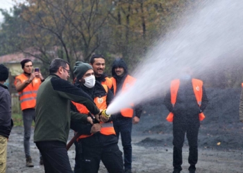 Orman yangınlarıyla mücadelede hedef 100 bin gönüllü