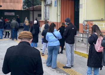 İzmir'de vaka sayısı artış gösteriyor