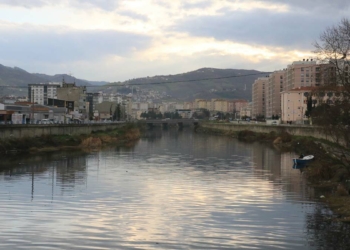 Kişi başına düşen su miktarı azalıyor