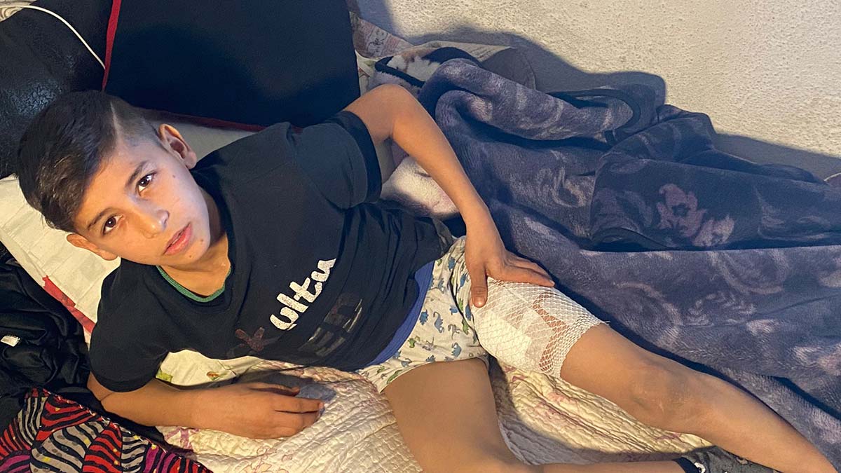 Köpeklerin saldırısına uğrayan Ramazan taburcu edildi