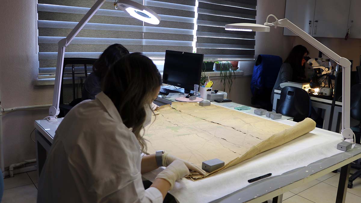 Binlerce tarihi eserin bakım ve yenilemesi yapılıyor