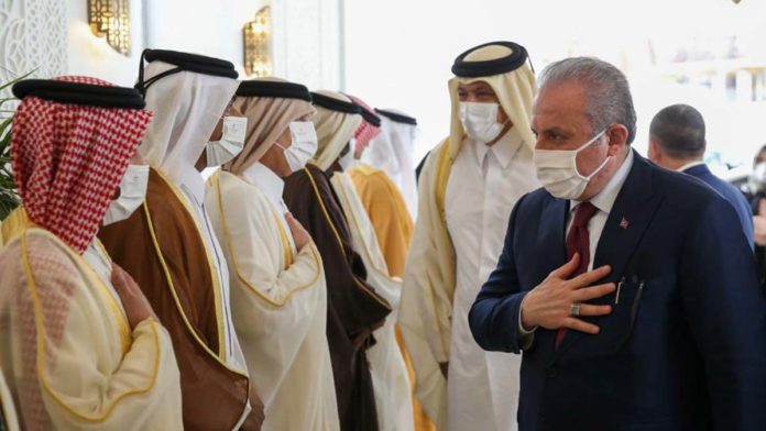 Şentop Katar Emiri Al-Thani ile görüştü