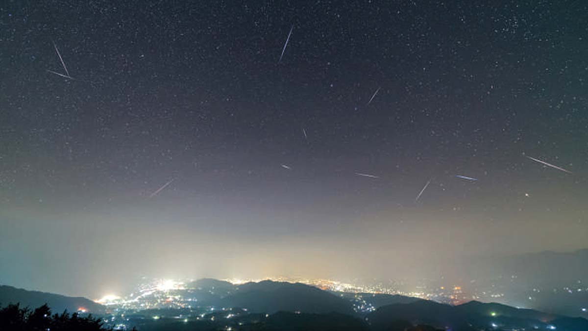 TUG gök taşı yağmurlarının sırlarını derledi