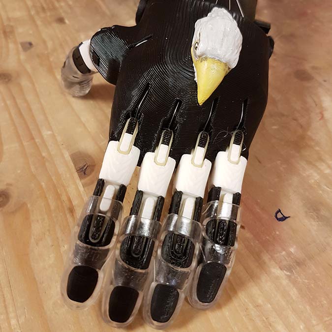 Turkcell Yönetim Kurulu Başkanı Bülent Aksu, “Türkiye yazılım alanında kendi kaynaklarına daha fazla yatırım yapmalı” dedi.