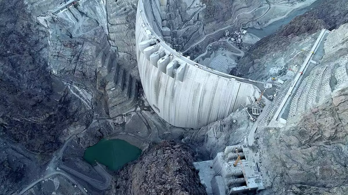 Yusufeli barajı'nın inşaatı tamamlandı