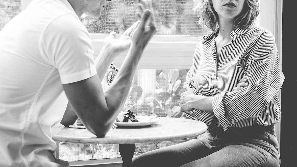 Ardına bakmadan hiç gider mi?