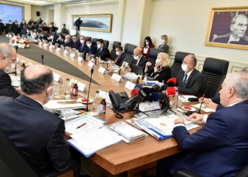 Ceza dosyalarında birikmiş iş yükü azaldı