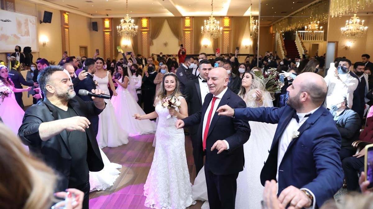 14 Şubat'ta 14 çift için nikah