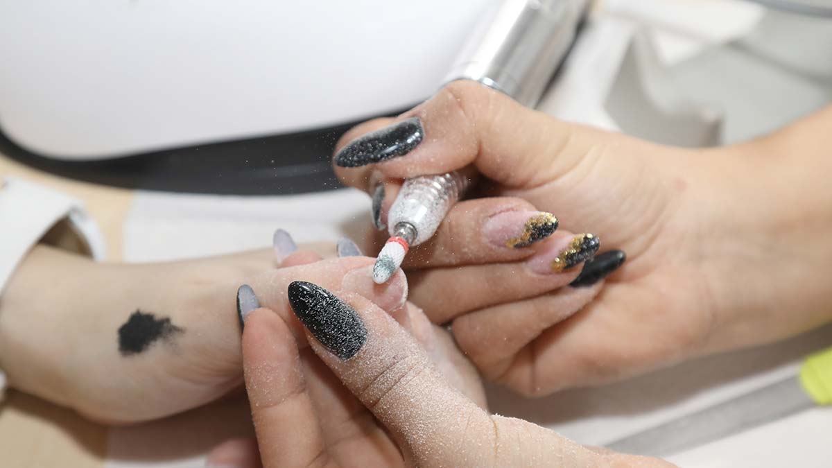 Protez Tırnak ve Jel Tekniği eğitimi ilgi görüyor