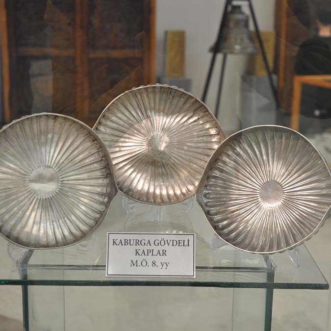 3 bin yıllık tarihi eserler Kars Müzesi'nde